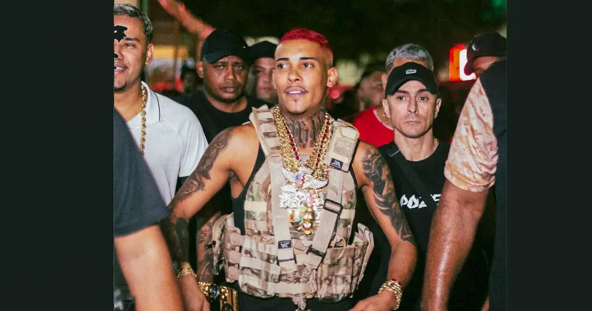 MC Poze do Rodo deixa presídio após decisão da Justiça Federal e reecontra família