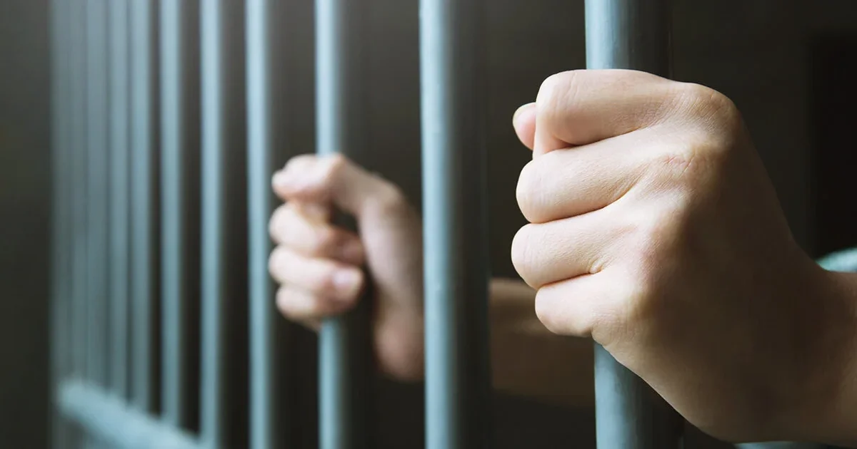 Suspeito confessa ter matado vítima para quitar dívida de R$ 1,1 mil com traficante