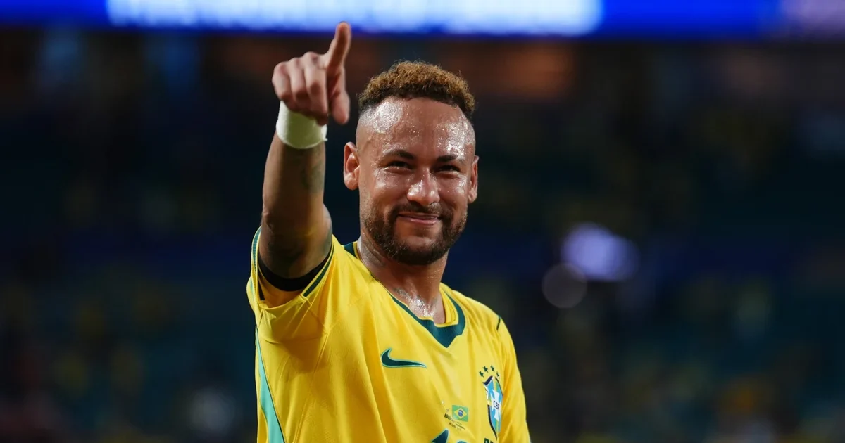 Neymar ironiza ‘guru’ que previu eliminação do Brasil: “Tenta na próxima Copa”