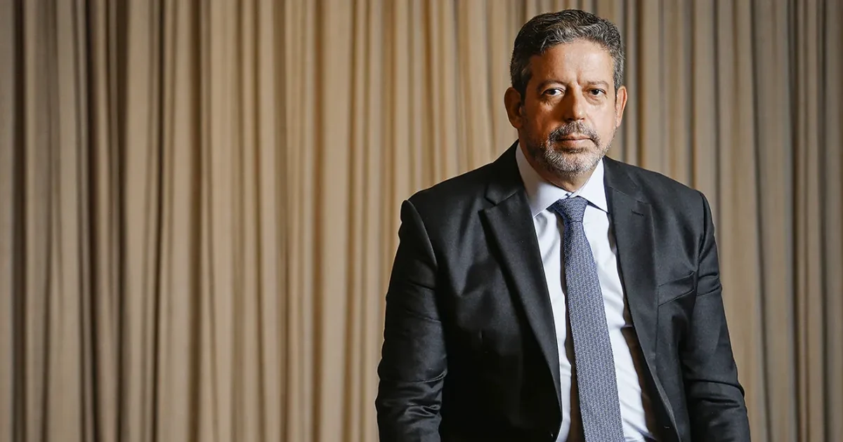 TDL Pesquisa: Arthur Lira cresce de maneira consistente e ultrapassa Renan Calheiros para o Senado em Alagoas