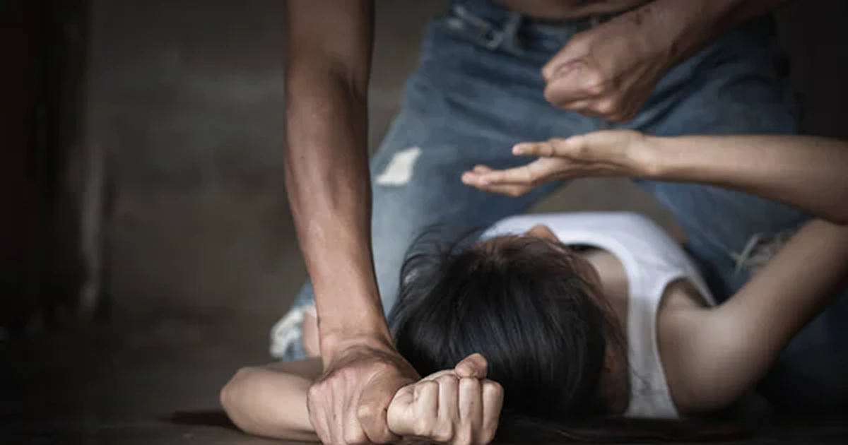 Mulher é internada após ser atingida na cabeça com panela de pressão; marido é preso em Igaci