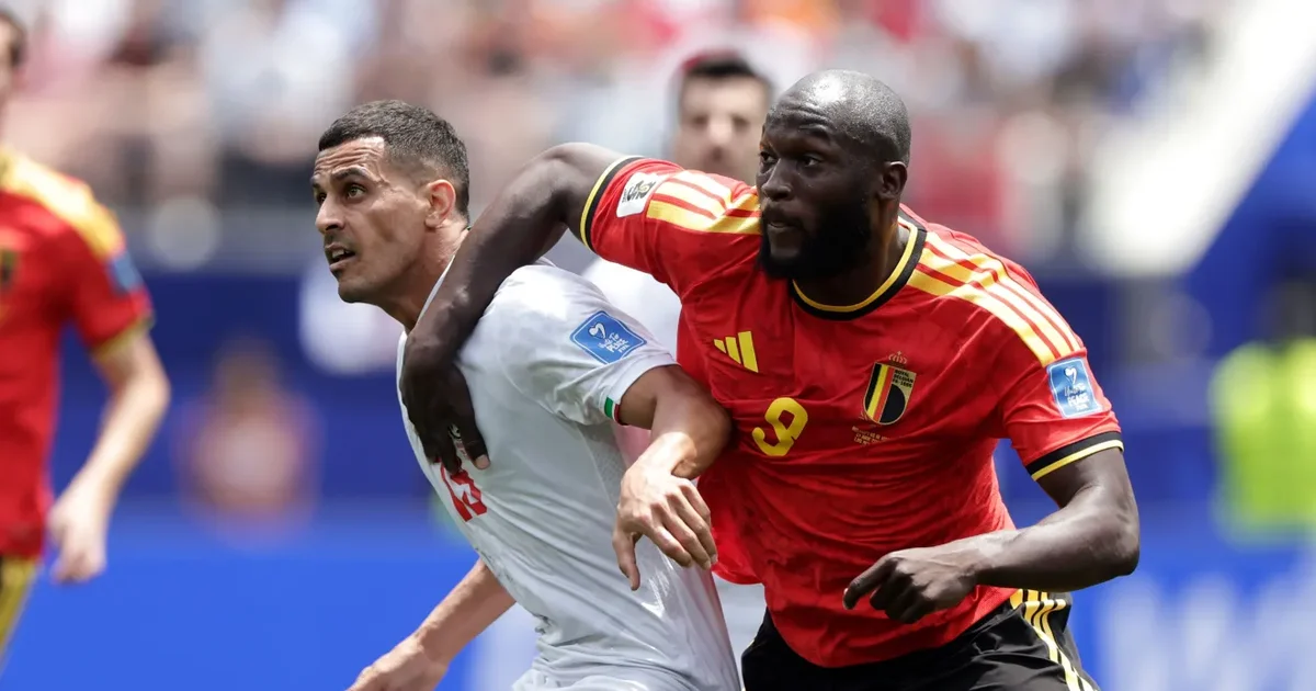 Bélgica para em muralha iraniana, empata sem gols e se complica na Copa do Mundo