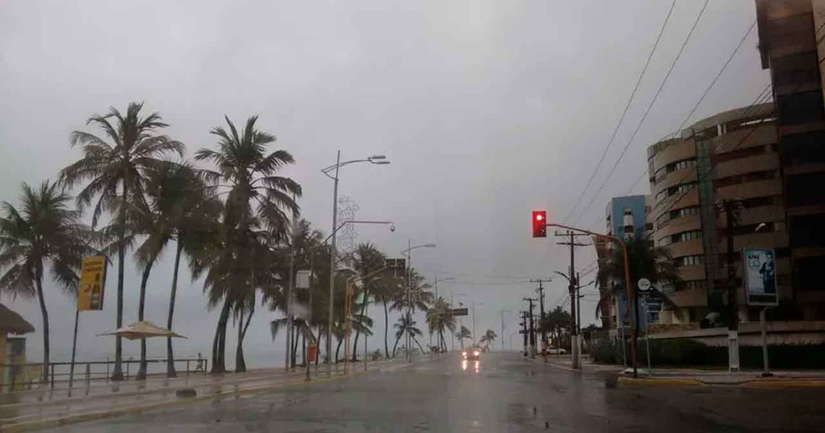 Alagoas entra em alerta para chuvas fortes e riscos de deslizamentos