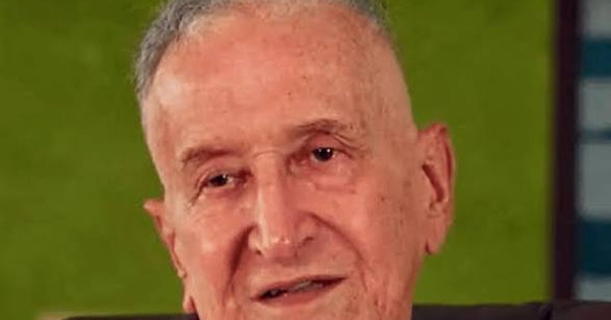 Parreira segue internado em estado grave e com auxílio de aparelhos