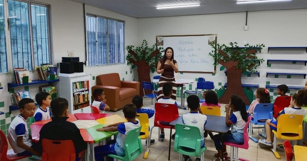 Projeto amplia práticas de leitura em biblioteca de escola municipal