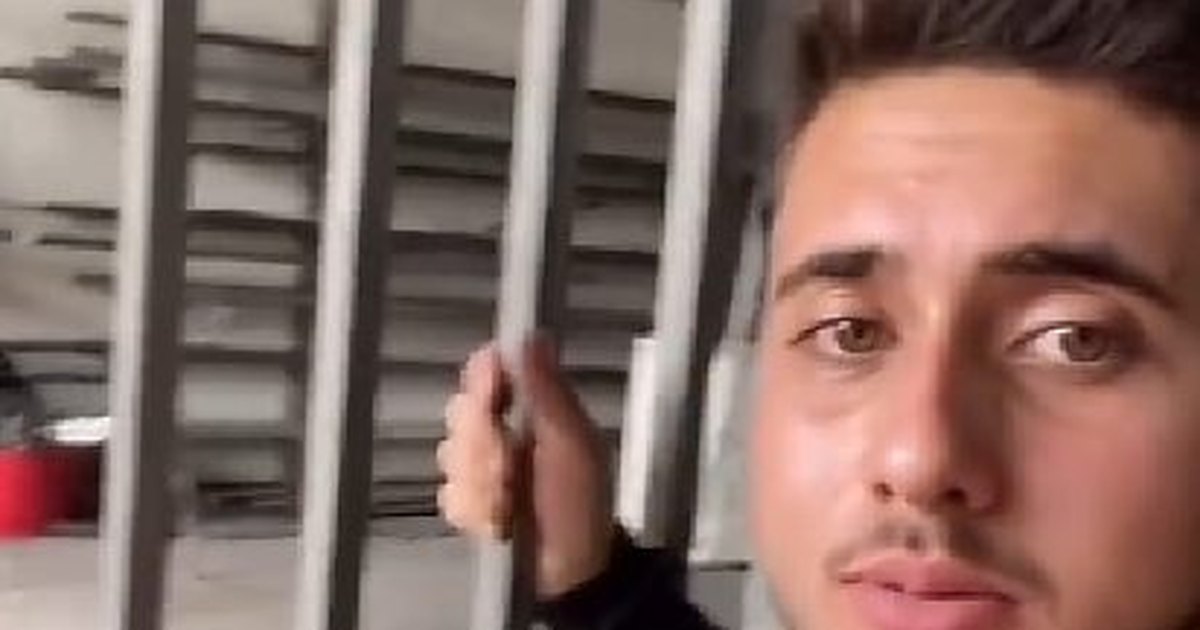 Homem compra portao para melhorar casa da namorada e descobre que ela voltou com ex