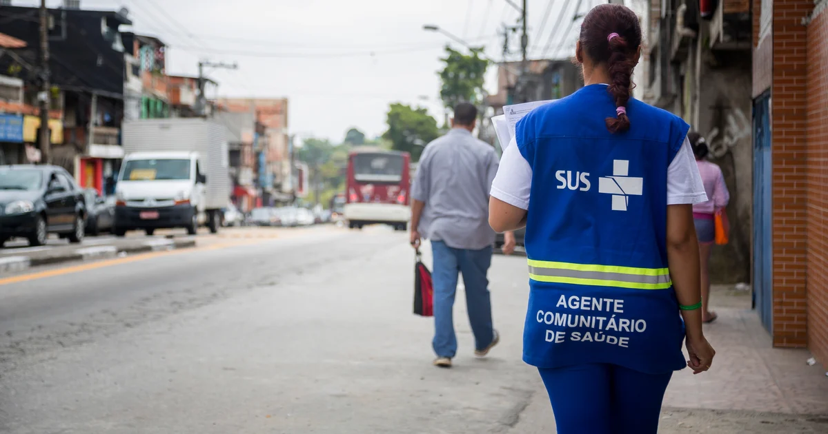 PEC que reduz idade de aposentadoria de agentes de saúde deve ser votada até 15 de julho