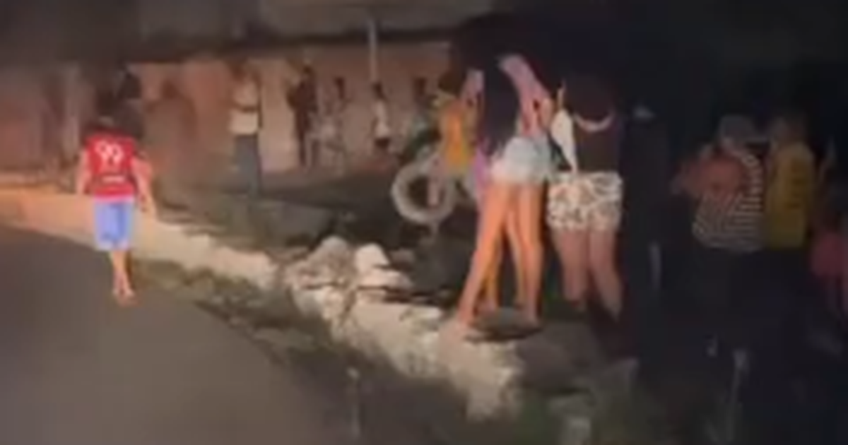 Moradores do Vale do Reginaldo protestam contra falta de energia em conjunto habitacional