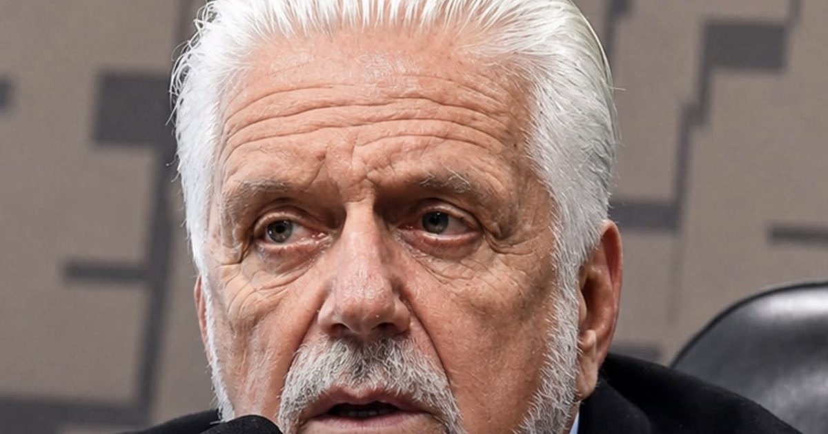 Jaques Wagner diz estar “tranquilo” antes de depoimento à PF no caso Master