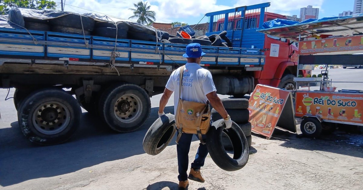 Prefeitura de Maceió faz mutirão para recolher pneus e combater a dengue