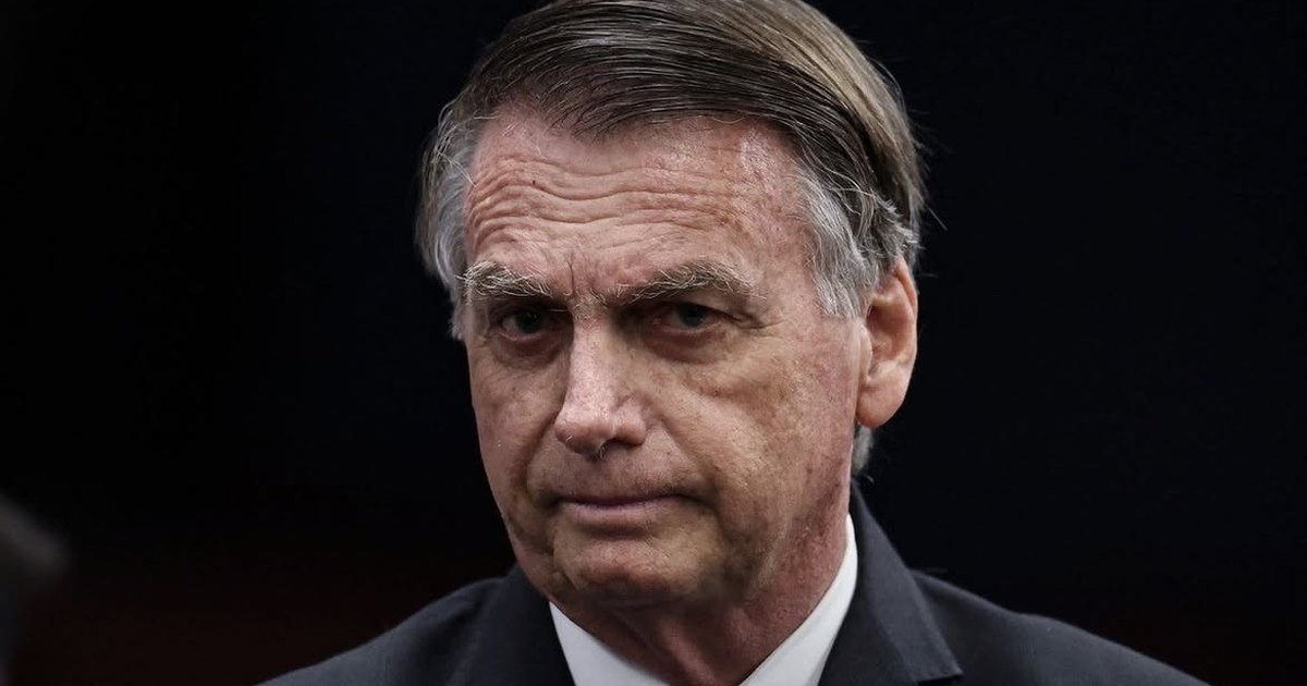 Jair Bolsonaro pede autorização a Moraes para manutenção mensal de elevador em casa