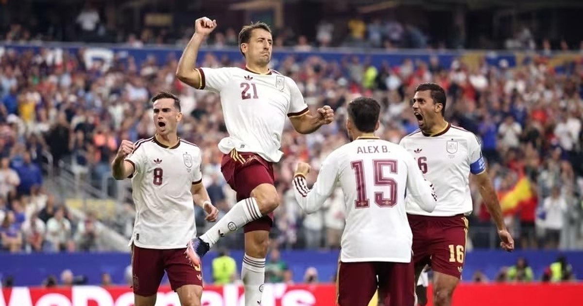 Espanha domina, elimina a França e garante vaga na final da Copa do Mundo