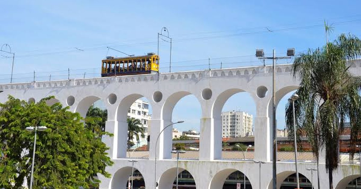 Após mais de 20 anos, Bonde de Santa Teresa volta a percorrer trajeto histórico no Rio