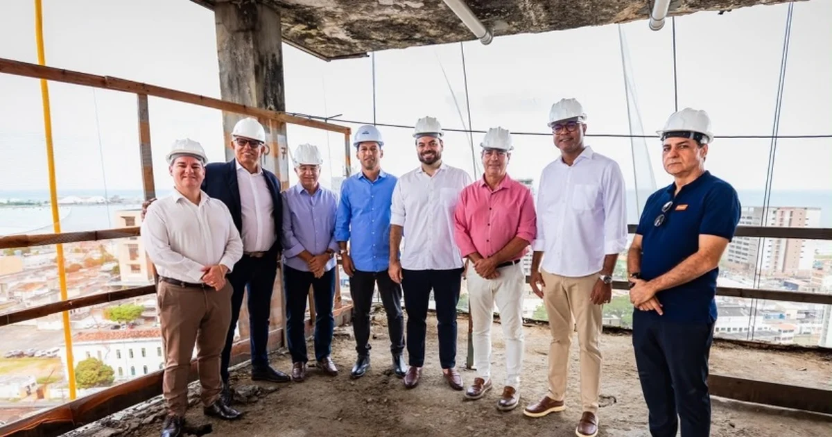 “Estamos devolvendo vida ao Centro de Maceió”, destaca prefeito durante vistoria ao novo Centro Administrativo