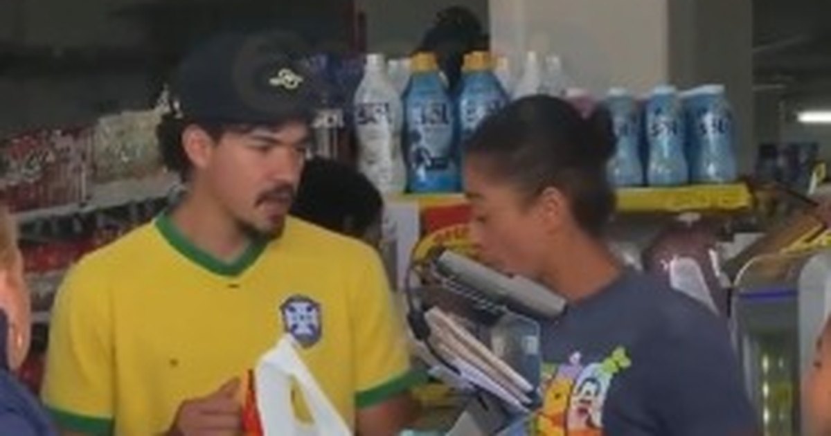 Vídeo: Ato de solidariedade em supermercado termina com surpresa emocionante para mãe de três filhos