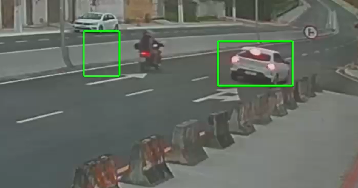 Câmeras flagram assalto a mãe e filha em pista recém-inaugurada de Maceió