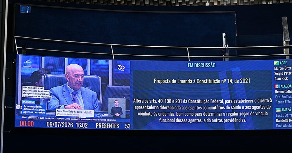PEC que reduz idade de aposentadoria para agentes de saúde avança no Senado