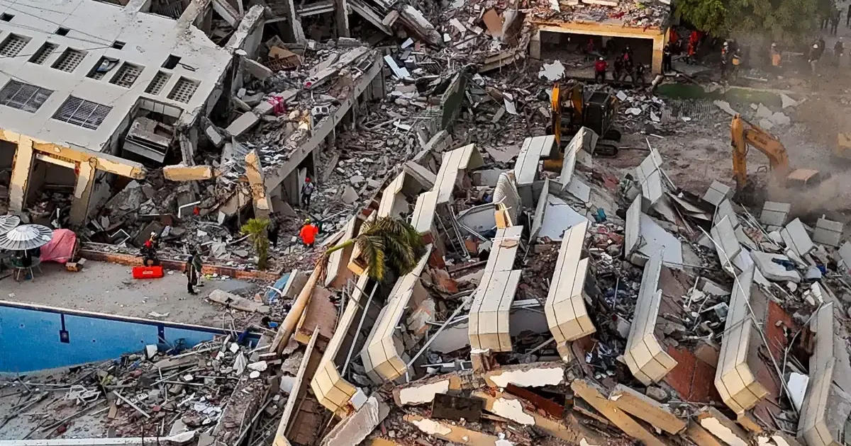 Sobe para 2.595 número de mortos em terremotos na Venezuela