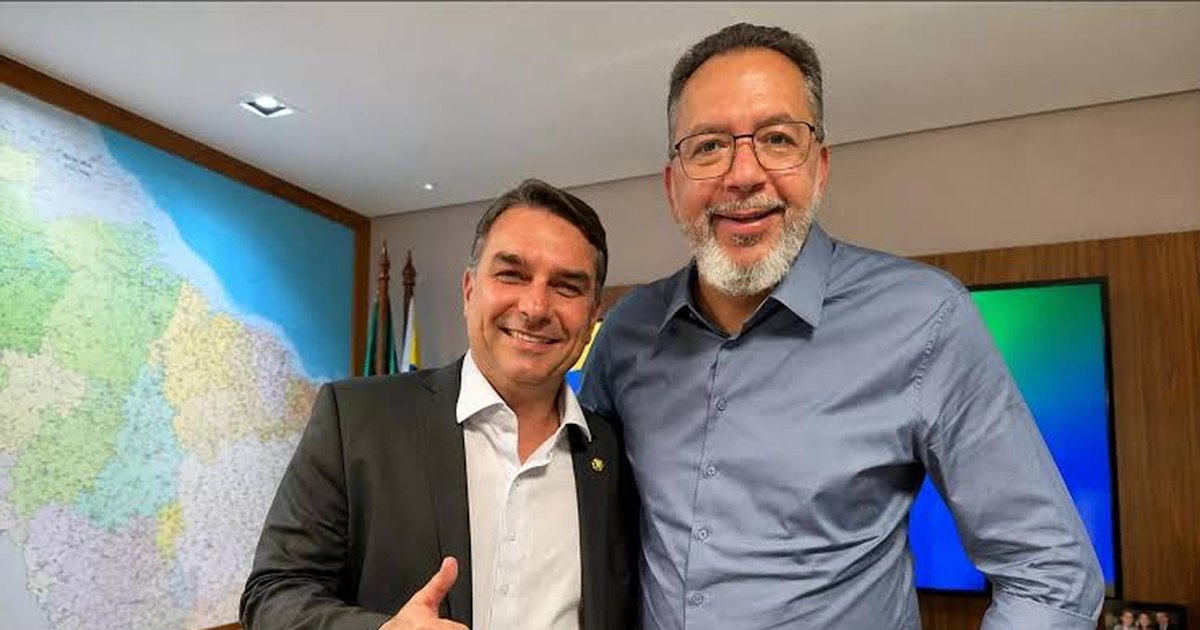 Aliado de Flávio no Rio é alvo da PF e amplia desgaste na pré-campanha presidencial