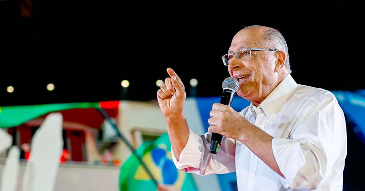 “Quem não acredita nas urnas não deveria nem ser candidato a presidente”, diz vice-presidente Alckmin durante evento do PT