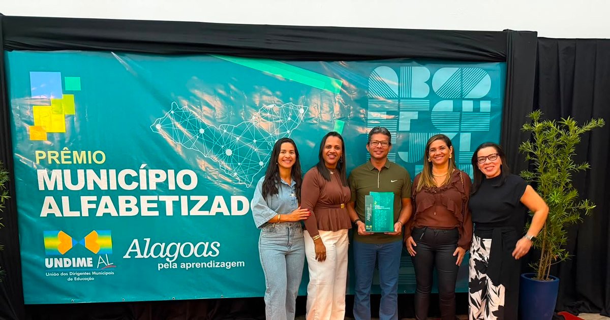 Branquinha consolida avanços na Educação e recebe prêmio Município Alfabetizador da Undime