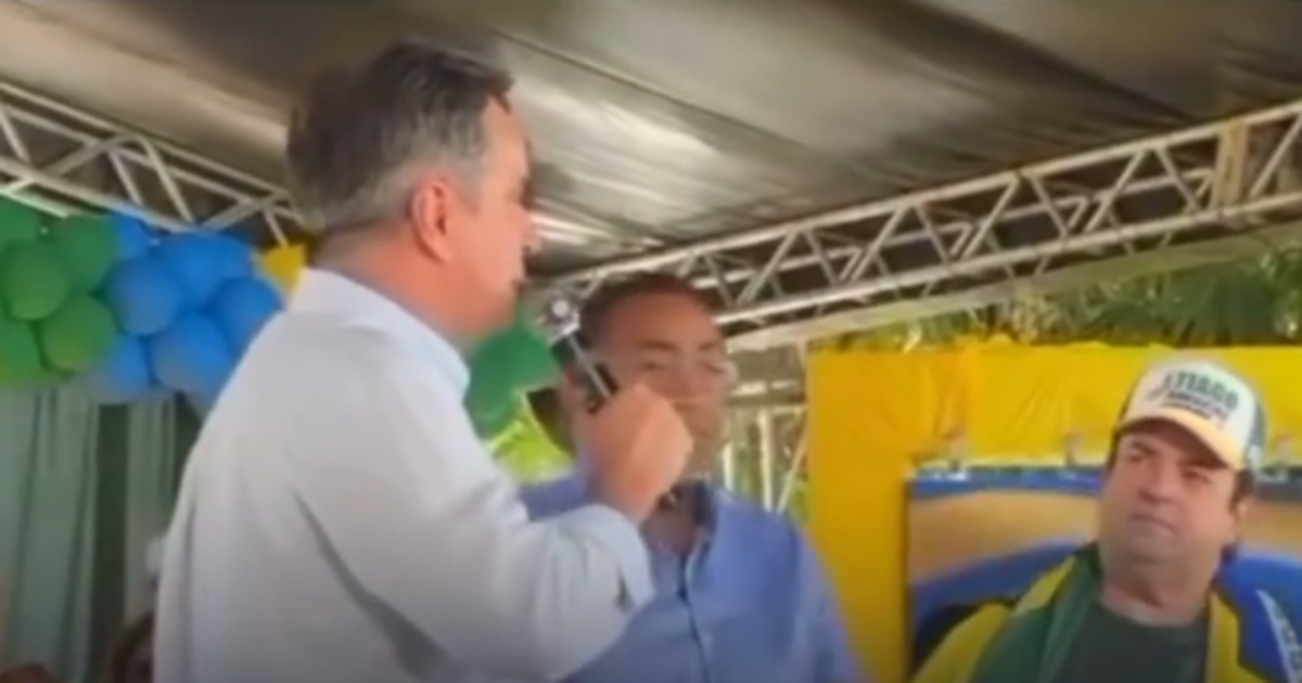 Investigado por relação com Vorcaro, Ciro Nogueira declara apoio a Flávio Bolsonaro para eleições