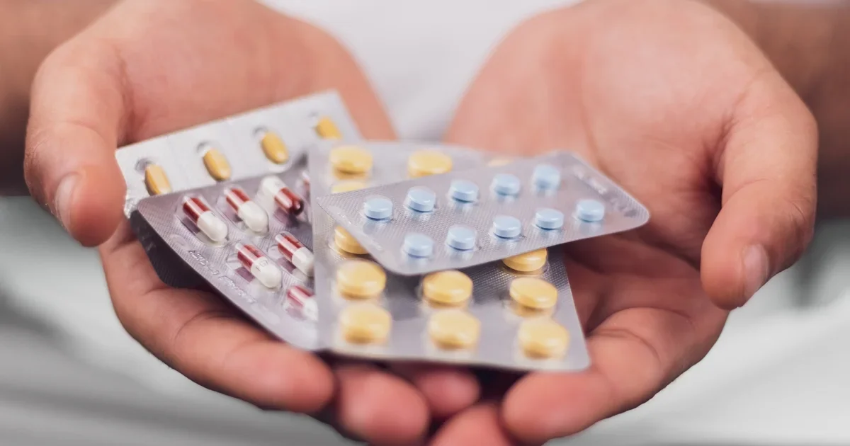 Anvisa libera entrega de medicamentos por apps; veja como funciona