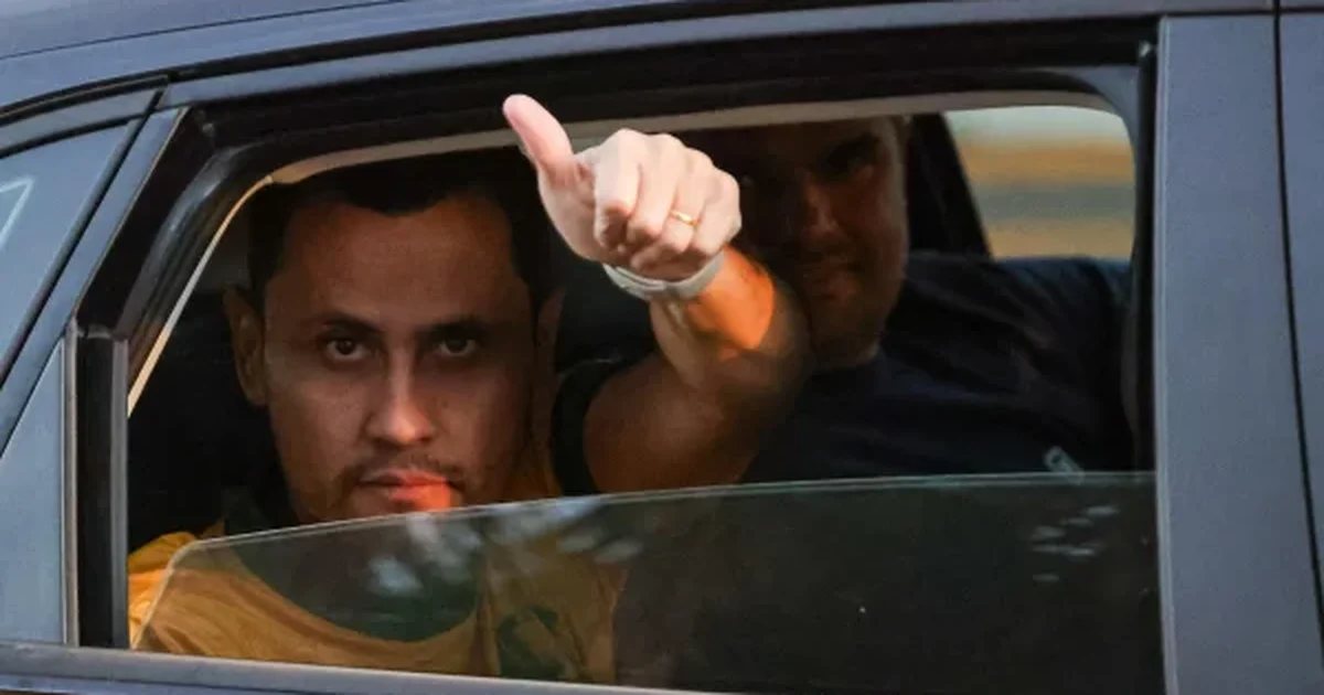 Cleitinho ataca Edir Macedo e ameaça chefe do Republicanos por legenda