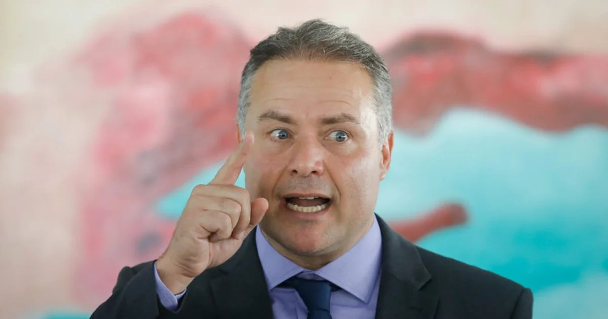 Plano de Governo de Renan Filho para Alagoas se resume a três páginas e provoca questionamentos