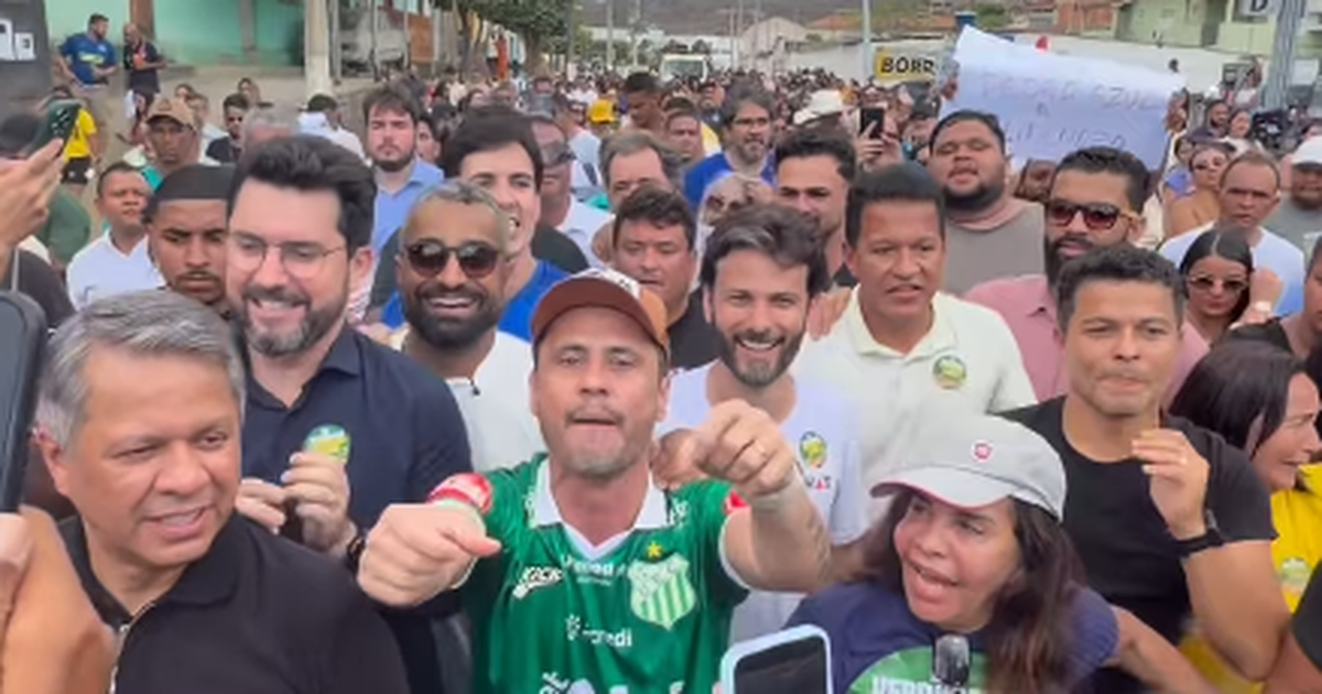 Senador Cleitinho inicia campanha após oficializar candidatura ao Governo de MG