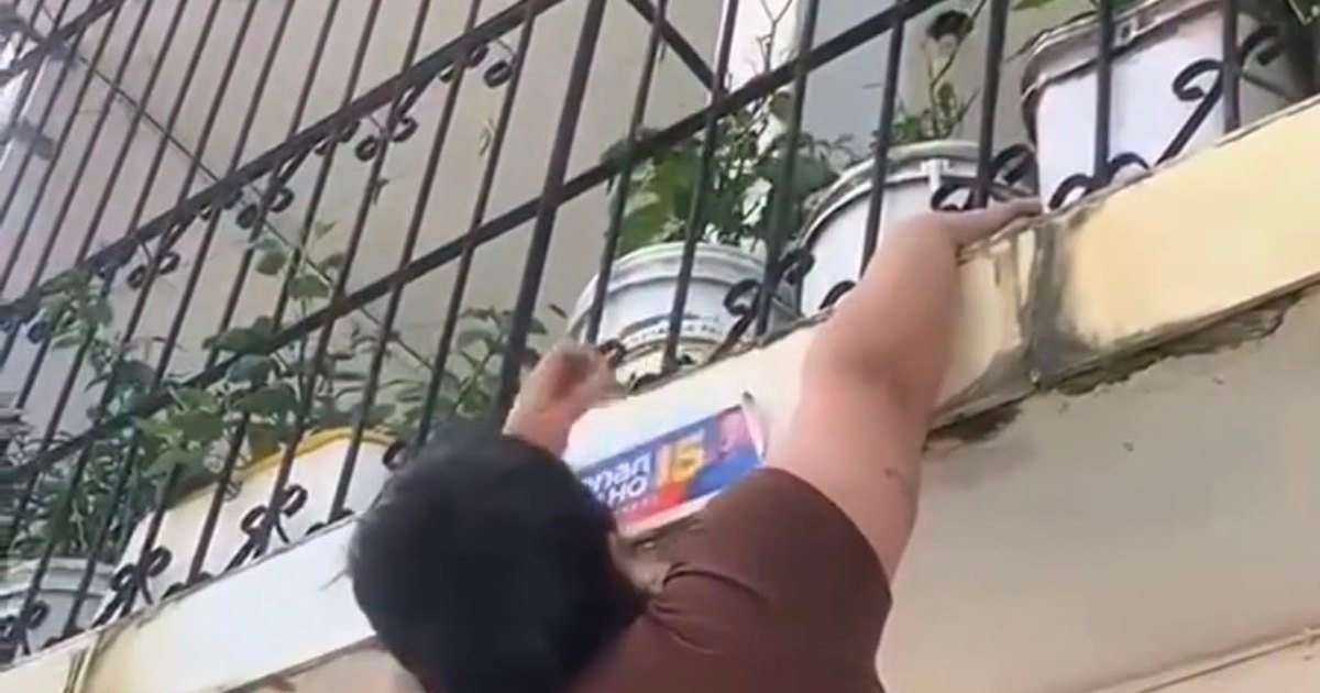 Mulher se revolta e retira adesivo de Renan Filho colado em sua casa sem permissão