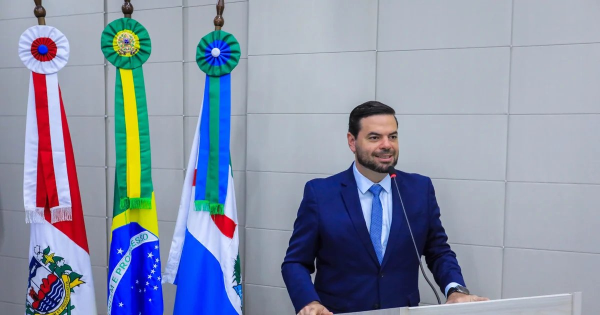 Chico Filho levará ao MP denúncias de cobrança indevida de taxa de esgoto em Maceió