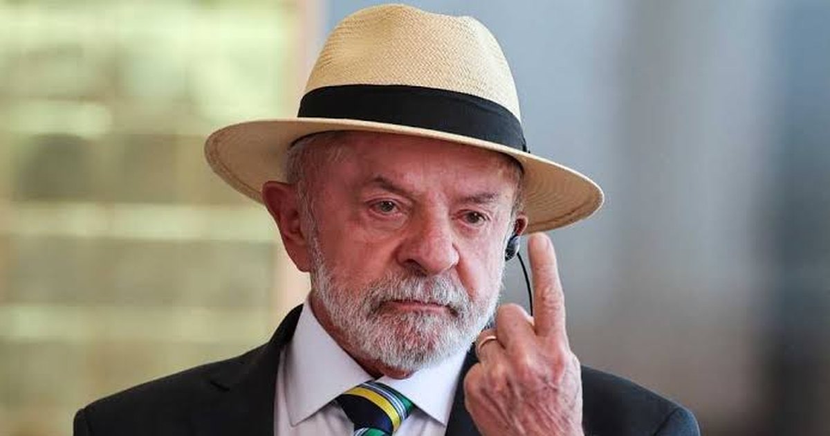 Lula é questionado sobre sigilos de 100 anos e afirma ser contra restrições prolongadas