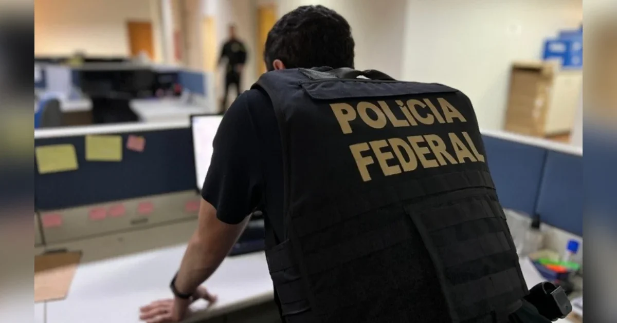 PF descobriu via WhatsApp fonte de jornalista crítico de Dino