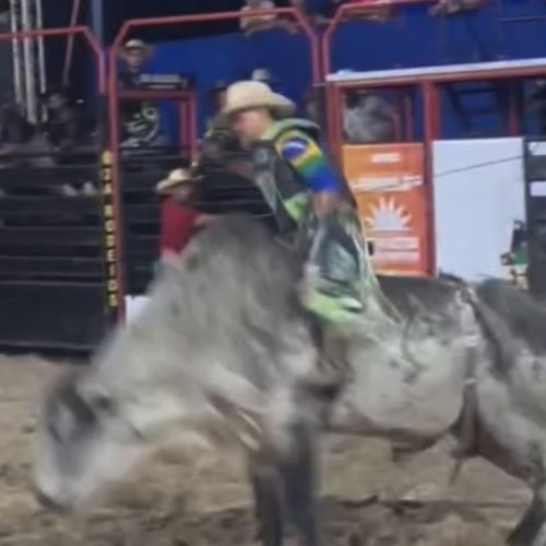 Peão protagoniza recuperação impressionante e vence prova de rodeio no Pará