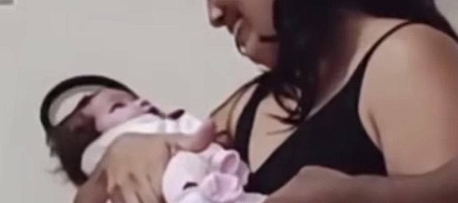 Emocionante momento marca chegada da filha adotiva oito meses após o nascimento do filho biológico