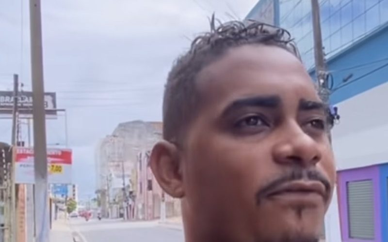 Influenciador elogia revitalização e diz que ambulantes ganharam espaço digno para trabalhar