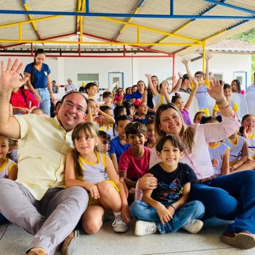 Junqueiro dá início à 15ª Semana do Bebê com caminhada e atividades educativas