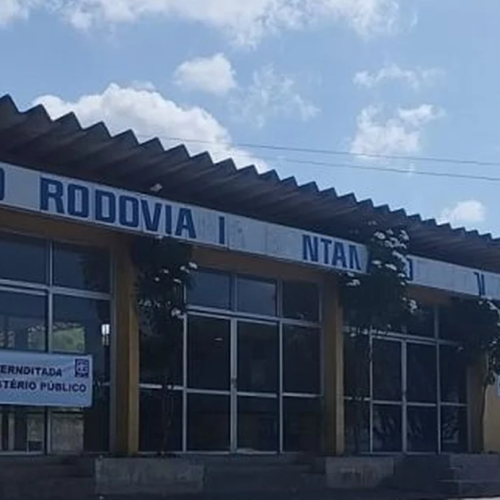 Denúncia expõe abandono e descaso na rodoviária de Santana do Ipanema