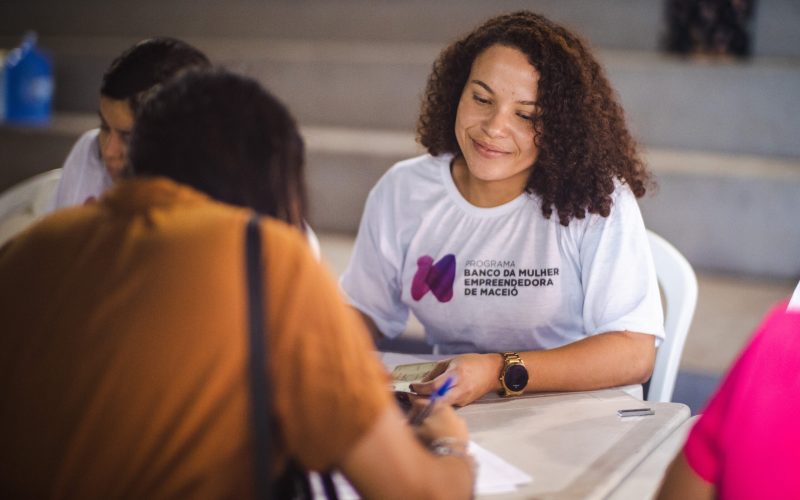 Prefeitura de Maceió divulga edital com mil vagas para Banco da Mulher Empreendedora