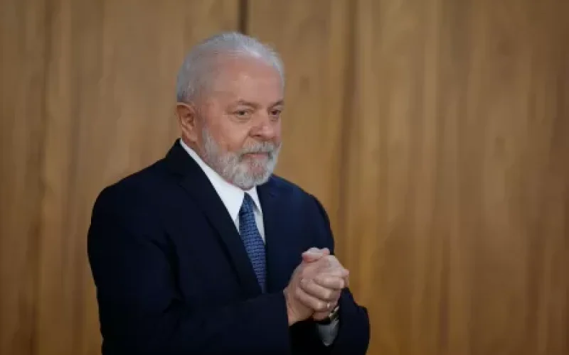 ‘Bando de aloprados achou que tomaria o poder’, diz Lula sobre plano golpista