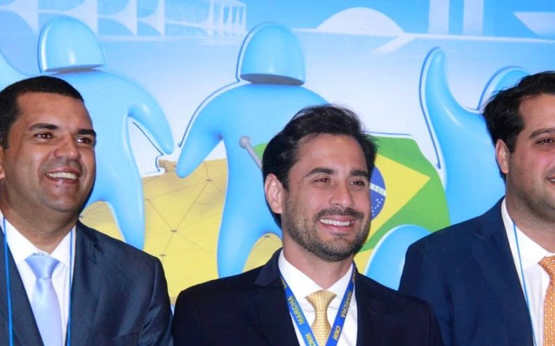 Prefeito de Santana do Mundaú conclui participação na XXVII Marcha dos Prefeitos em Brasília