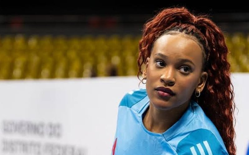 Rebeca Andrade retorna às competições com maior nota do mundo no salto em 2026