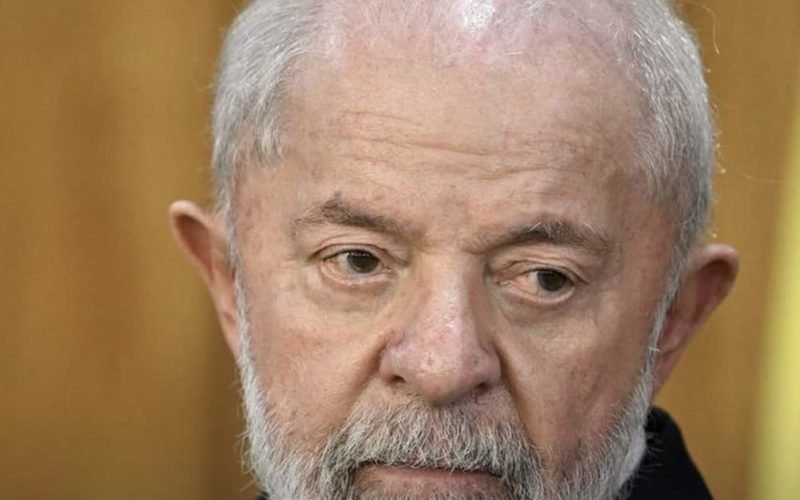 Lula perde batalha e Senado entra em recesso sem avançar com o fim da escala 6×1