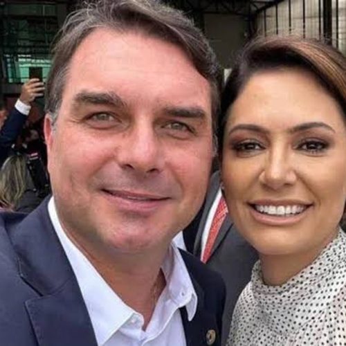 “Falou pouco”, diz irmão de Michelle sobre polêmica com Flávio Bolsonaro