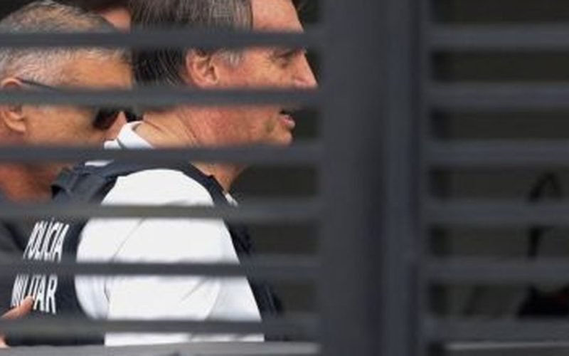 Filhos, médicos e advogados lideram lista de visitas a Bolsonaro durante prisão domiciliar