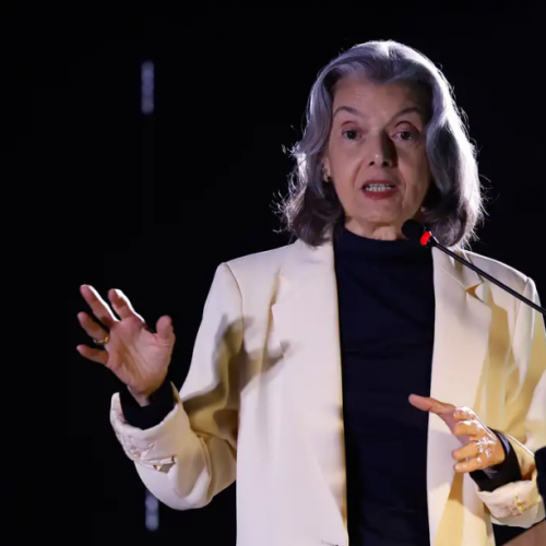 “Se tivessem dado golpe, eu estava na prisão”, diz Ministra do STF Cármen Lúcia