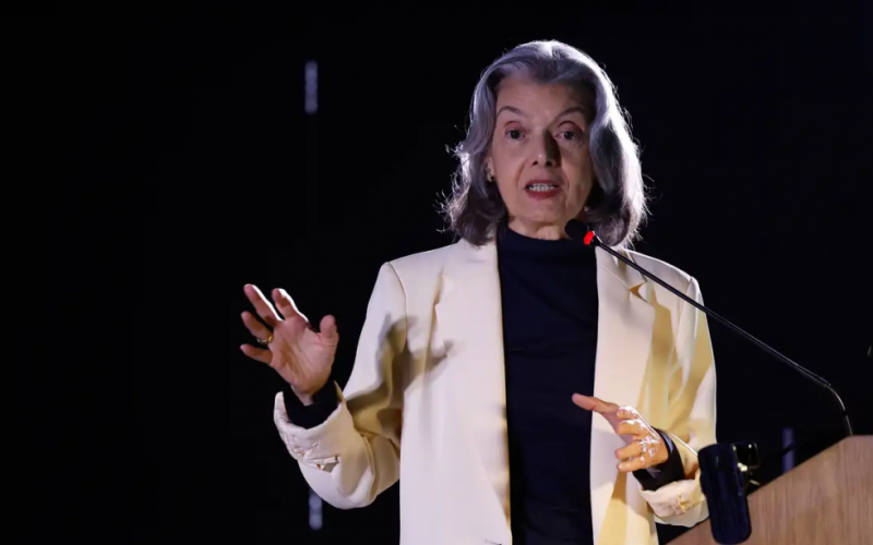 “Se tivessem dado golpe, eu estava na prisão”, diz Ministra do STF Cármen Lúcia