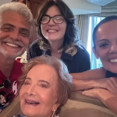 Glória Menezes acolheu transição de gênero do neto aos 90 anos