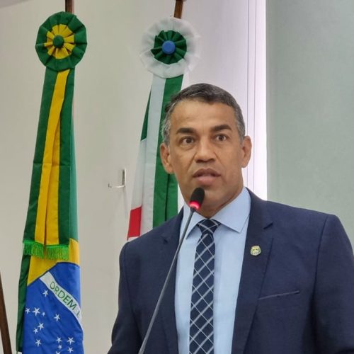Siderlane Mendonça denuncia furto de fiação na URS Dr. Hamilton Falcão, na parte alta de Maceió